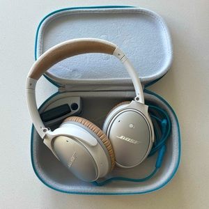 Bose Noise Cancelling headphones